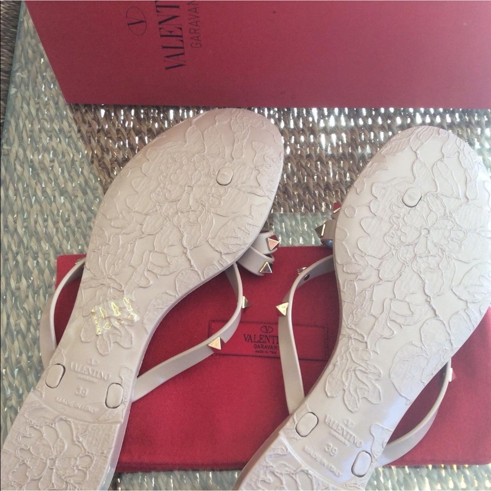 VALENTINO JELLY ROCK STUD SANDALS - Picture 3 of 8